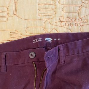Mens old navy maroon khakis 36x30